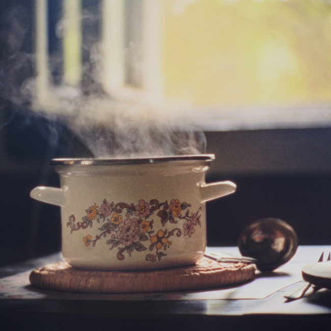 LARGE CLASSIC GRANITE COOKING POT